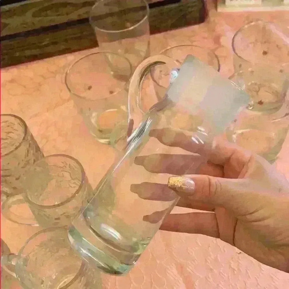 Collection of beautiful glassware - Picture 9 of 9